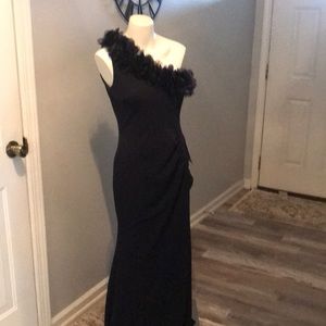 New Navy Escape OFF Shoulder Gown Size 8p